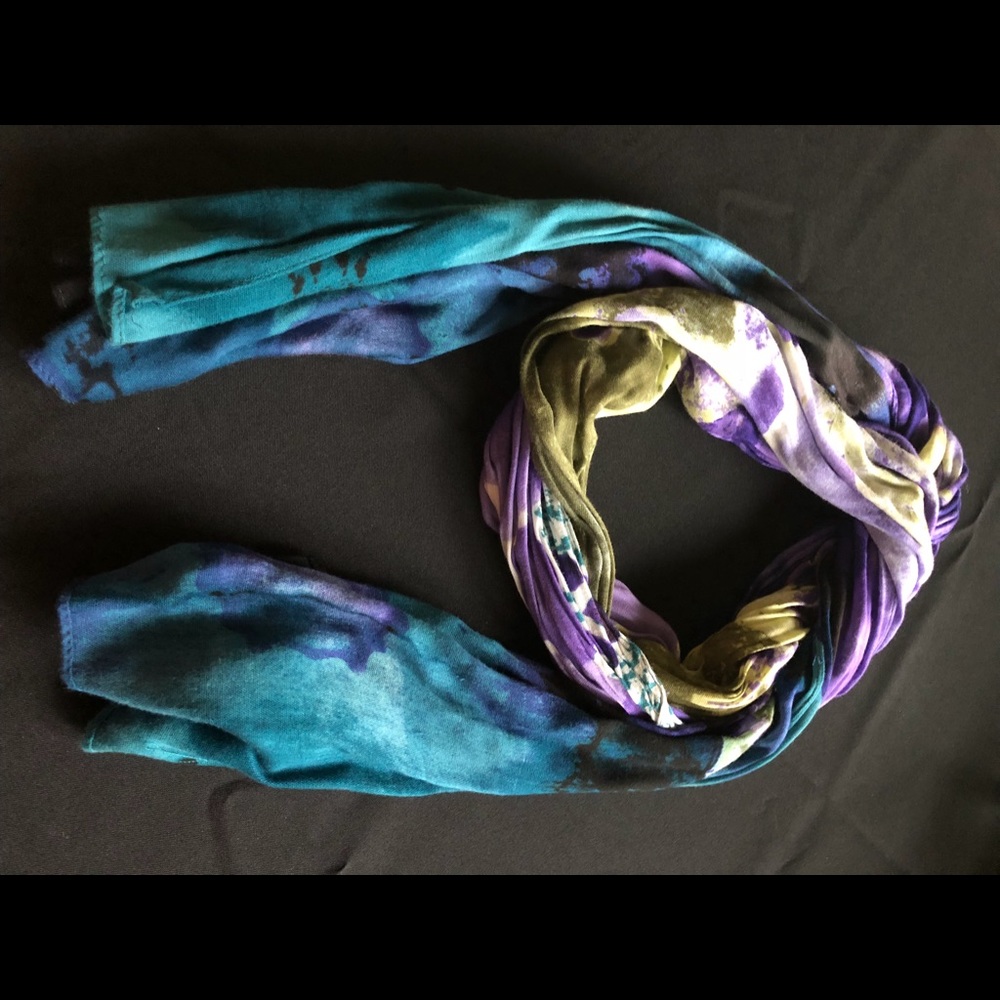 Multi color scarf